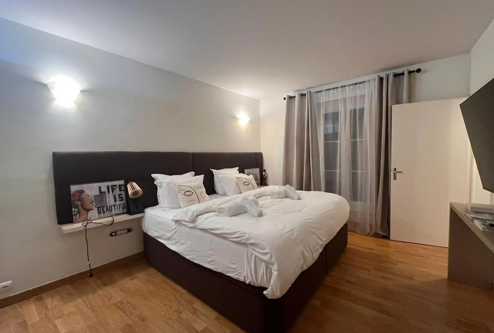 Appartement Marais, Sainte-Croix Bretonnerie 2 - 4 Places Paris